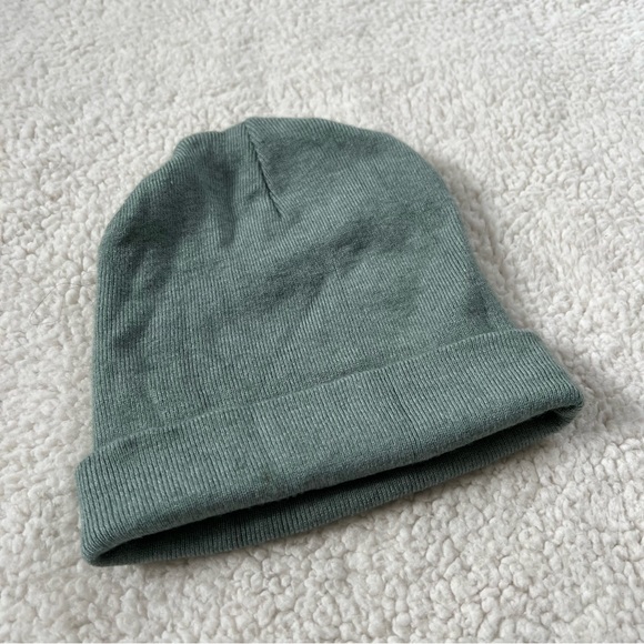 Garage Beanie Hat - Picture 4 of 5